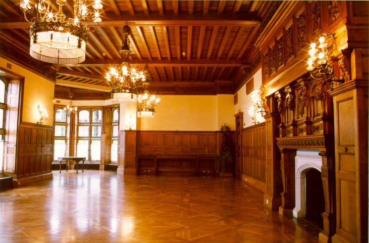 Inside Miramar Palace