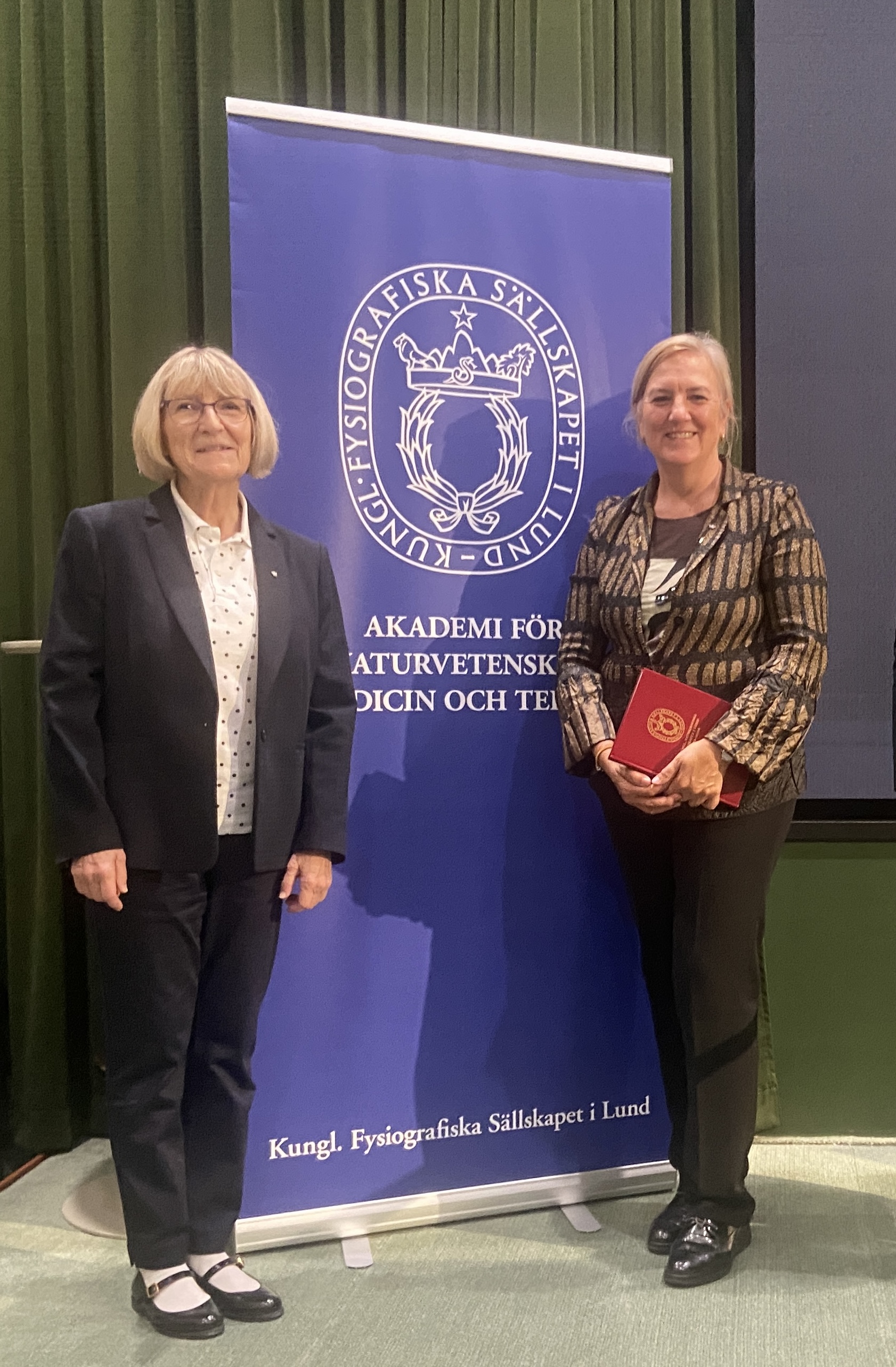 Elena Vecino ha sido nombrada miembro de la prestigiosa Royal Physiografic Society of Lund