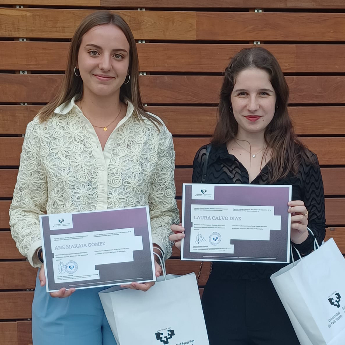 Ane Makaia eta Laura Calvo