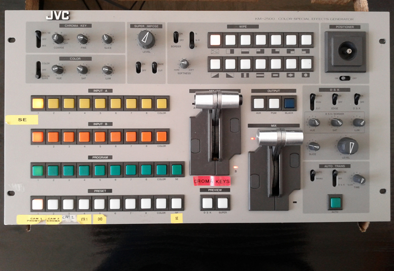 Mesa de video JVC (Plató 1)