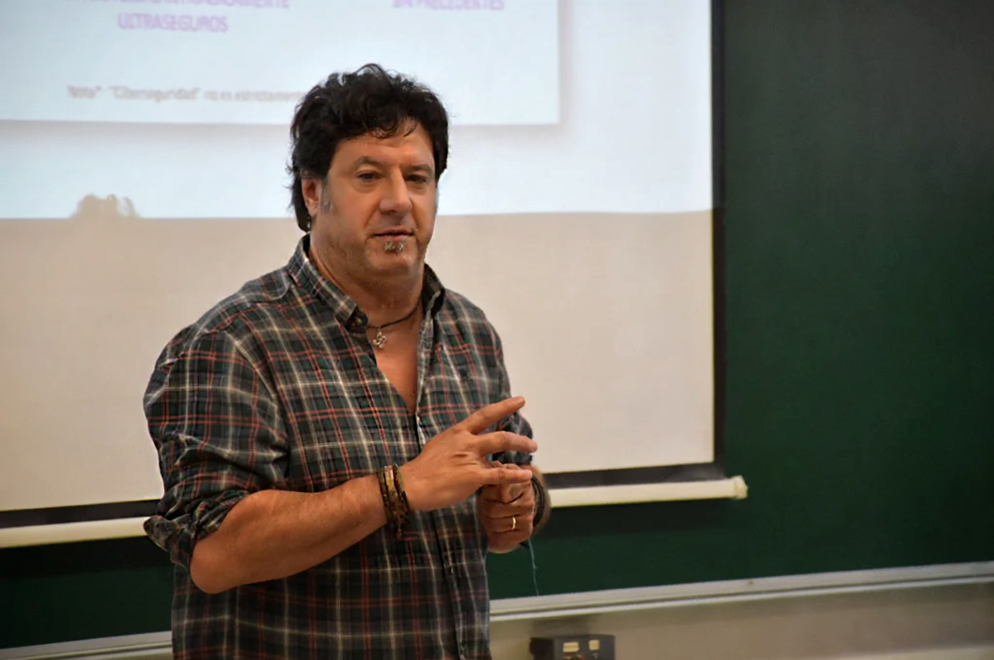 Argazkia ikasgelan klaseetan - 47