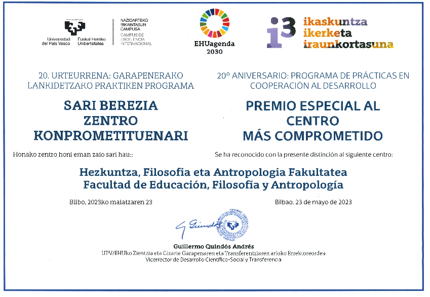 PREMIO ESPECIAL AL CENTRO MAS COMPROMETIDO