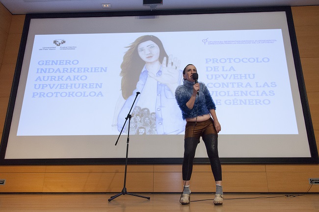 La UPV/EHU aprueba su nuevo protocolo contra las violencias de género.