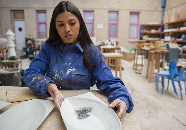 Gradu amaierako lana: Diseinuko plater bat Fernando Canales chefaren La Despensa del Etxanobe jatetxerako