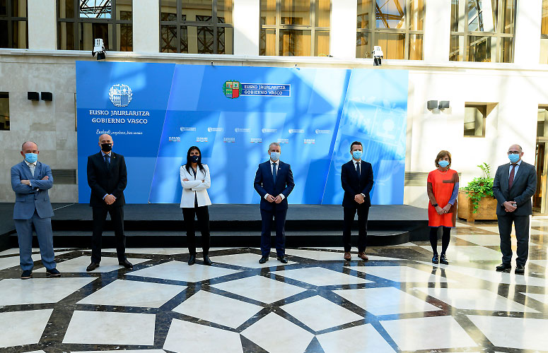 Lehendakariak UPV/EHUko Kultura Zientifikoko Katedraren arduradunak hartu ditu