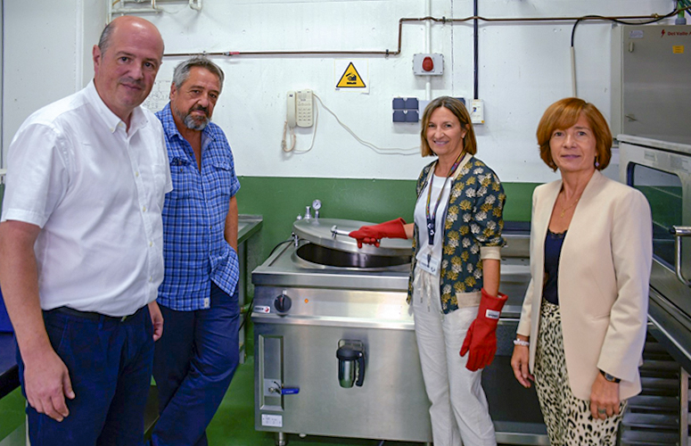 Ezkerretik eskuinera, Bittor Oroz, Patxi Perez Elortondo, Mirari Ayerbe eta Manoli Igartua