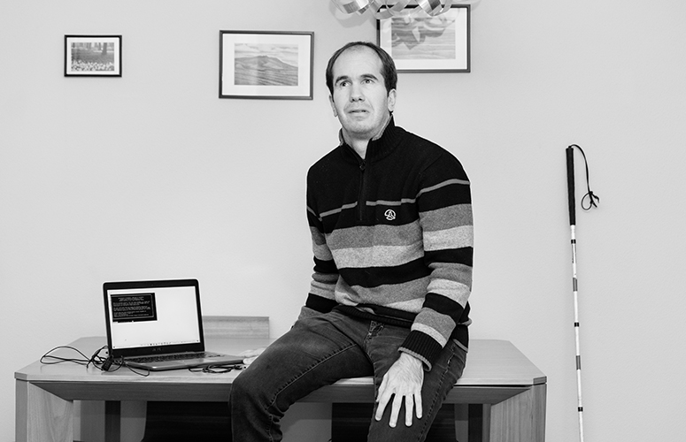 Oier Lakuntza, ikerlari gor itsua