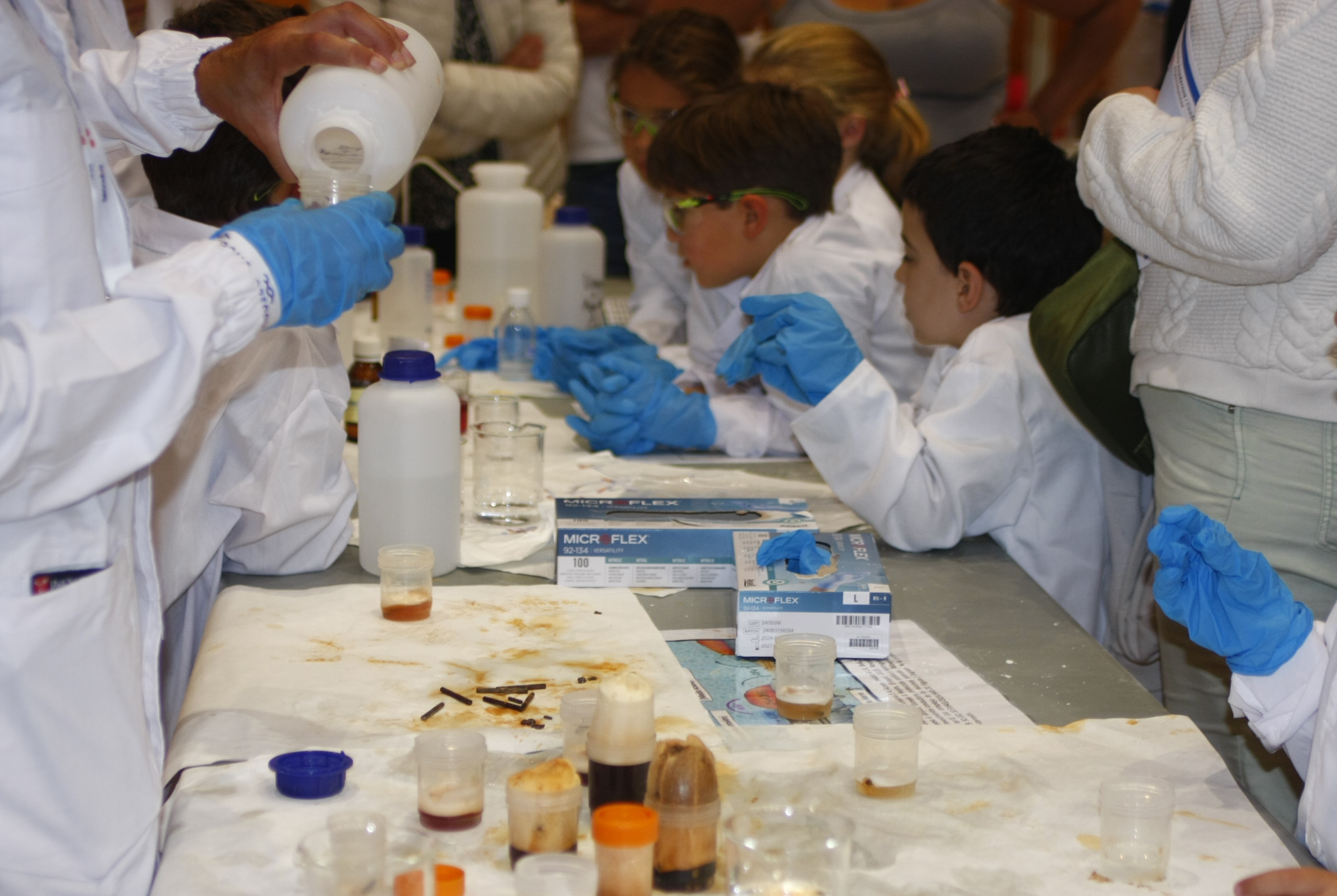 "Txoko de ciencia" en el Polideportivo de Lasesarre de Barakaldo