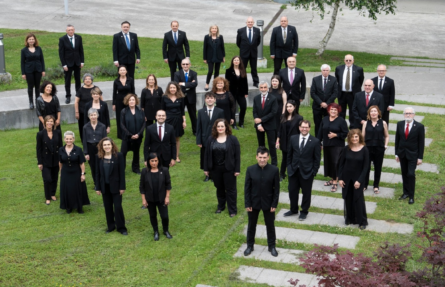 Fotografía institucional del Coro de la EHU. En Leioa