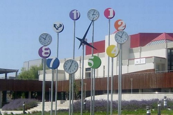 Calendario y horarios