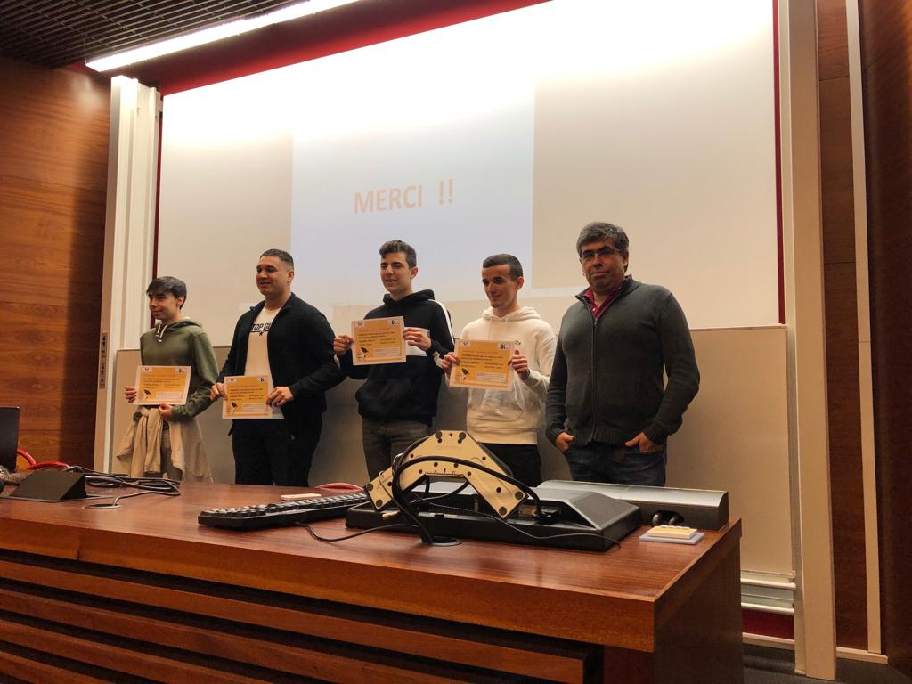Grupo 13 - Equipo ganador Fake news