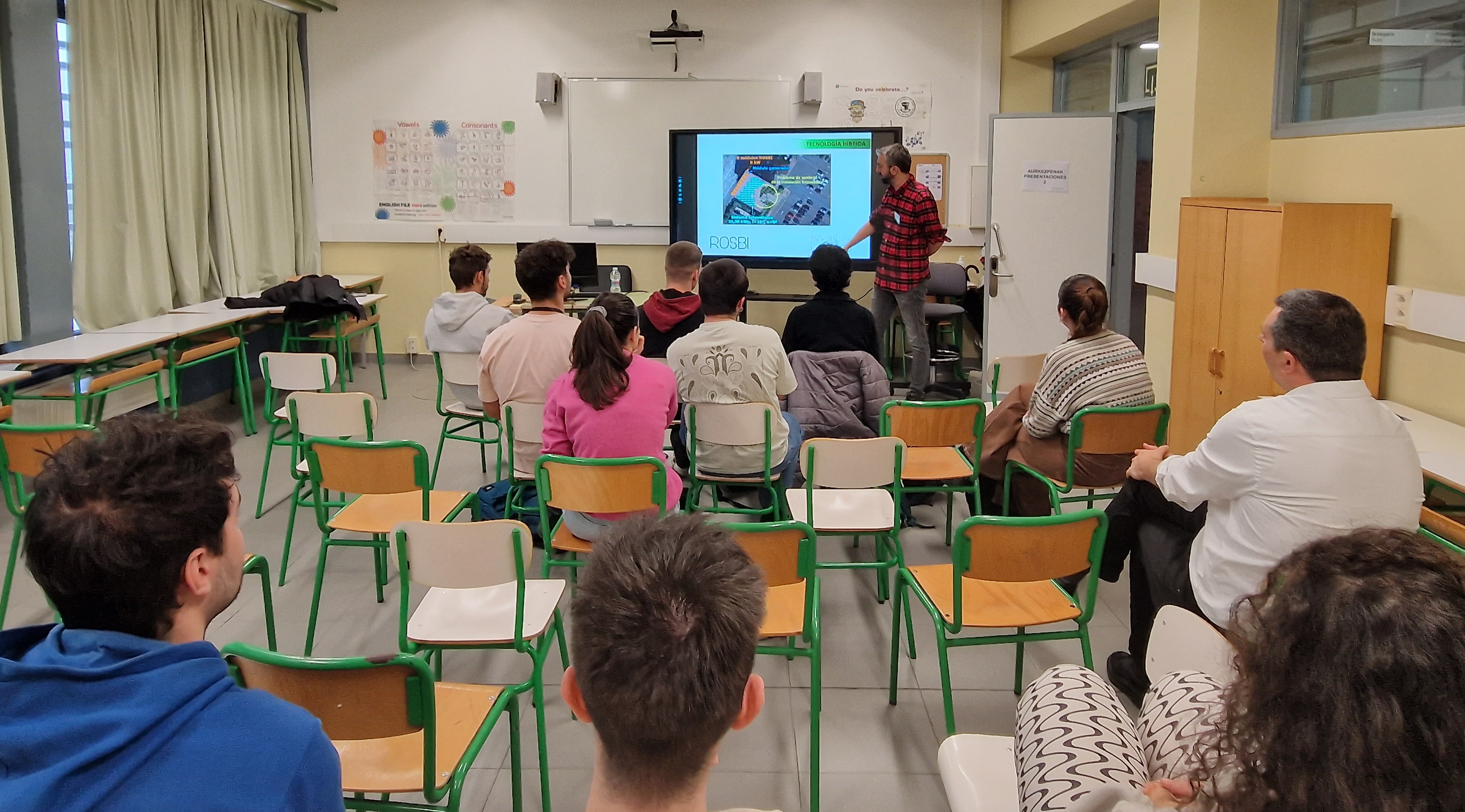 Ikasleak GIE-Eibarko Enpresa Egunean