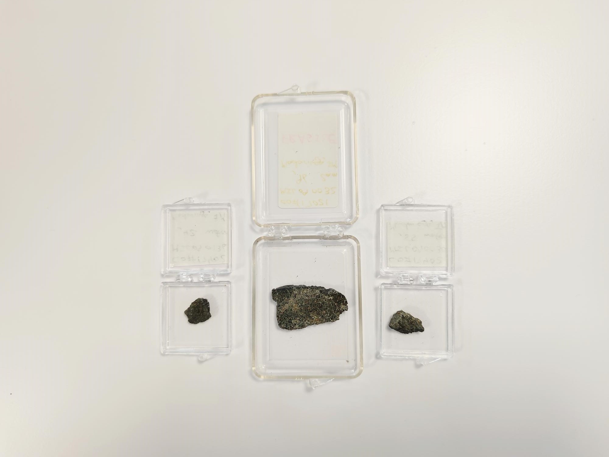 Extraterrestrial or meteorite samples