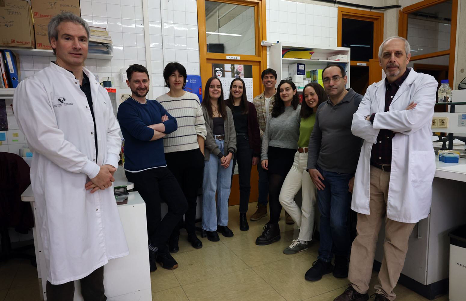 From left to right:  Gaskon Ibarretxe Bilbao, Andrés Mateo Baraibar Sierra, Susana Mato Santos, Beatriz Pardo Rodríguez, Jone Salvador Moya, Jon Luzuriaga González, Ruth Basanta Torres, Yurena Polo Arroyabe, José R. Pineda Martí and Fernando José Unda Rodríguez