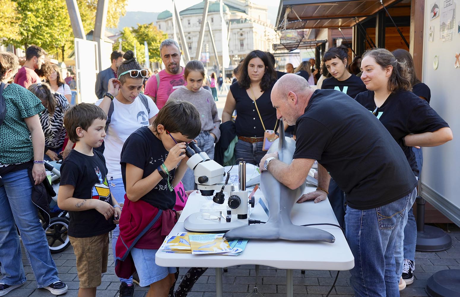 "Txoko de ciencia" en el Muelle del Arenal de Bilbao