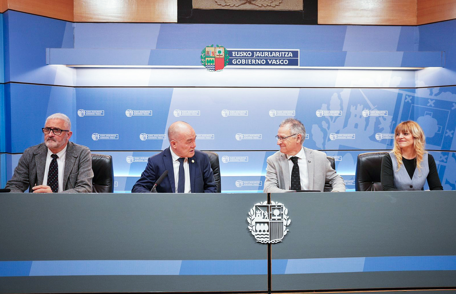 De izquierda a derecha: Xabier Aizpurua, Juan Ignacio Pérez, José Ramón Bengoetxea y Estitxu Garay