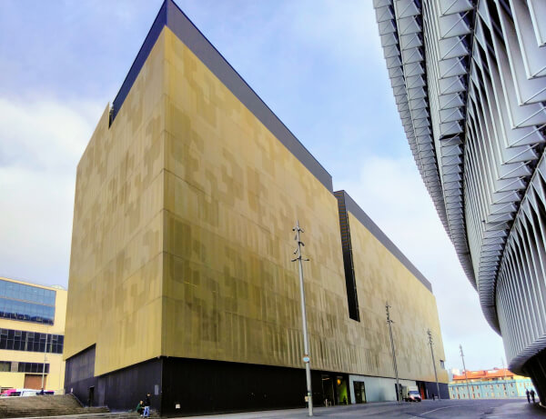 Escuela de Ingeniería de Bilbao Edificio II. Sección Minas.