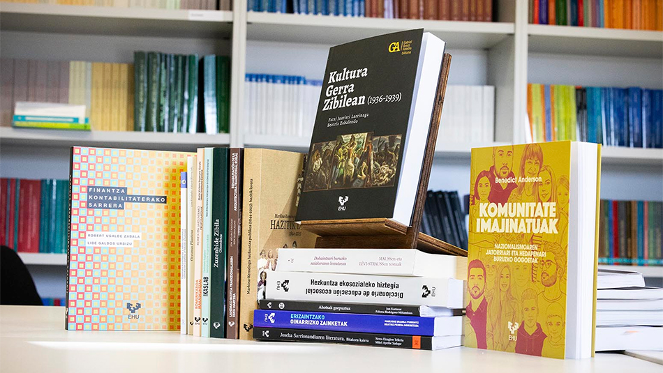 Aurtengo argitalpen batzuk