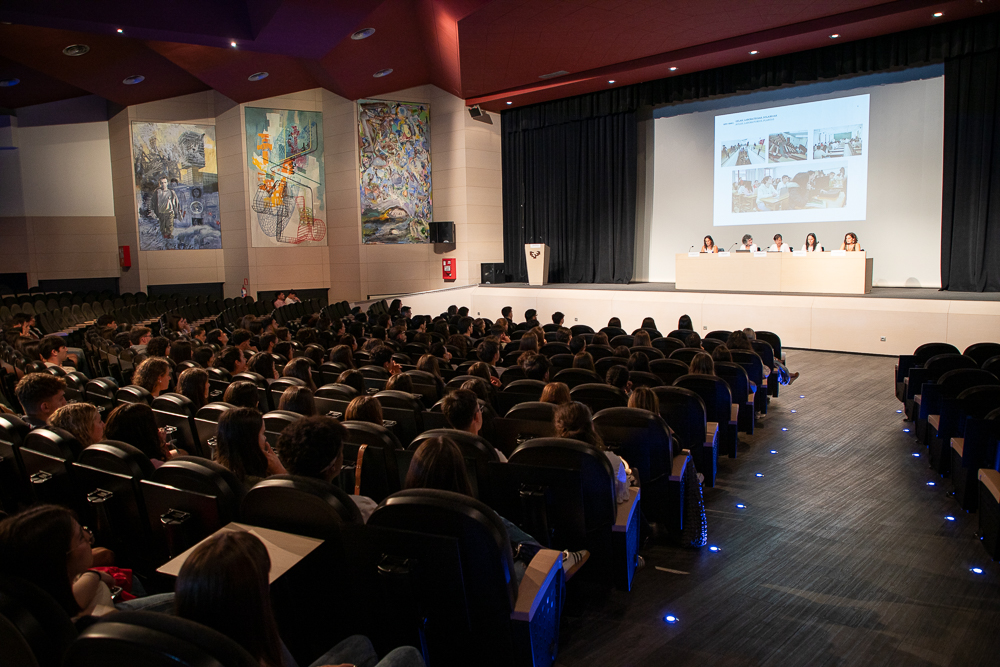 UPV/EHUko Medikuntza eta Erizaintza Fakultateak lehen mailako ekitaldia